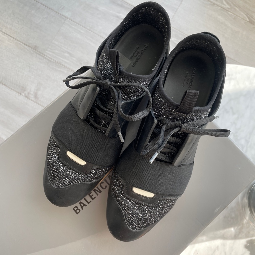 Balenciaga leather runner sneaker